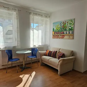 City-Close - King Bed & Free Garage Bayreuth